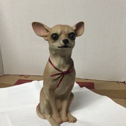 Chi Hua Hua Figurine