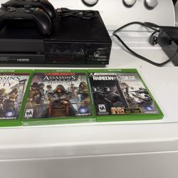 Xbox One 500GB + 3 Games