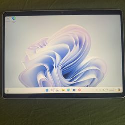 Surface Pro 10 Ultra 7