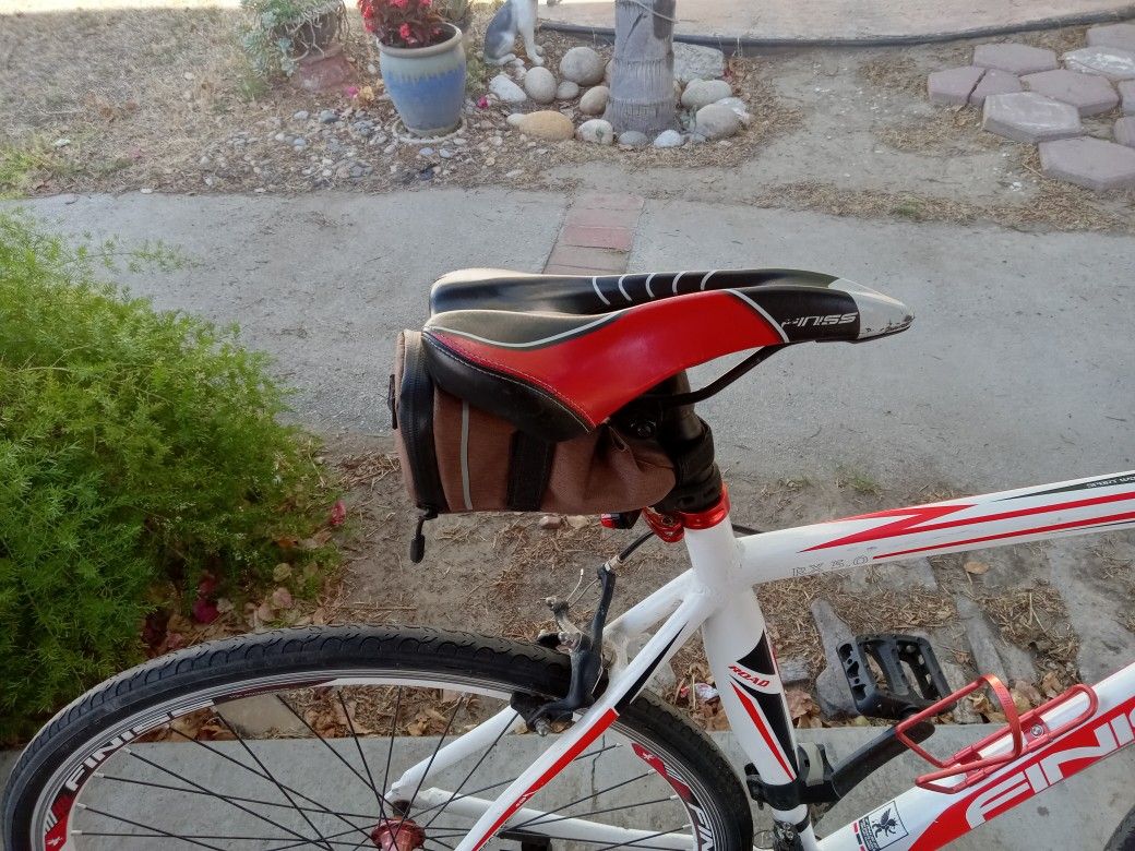 FINiSS RX 5.0 Road Bike