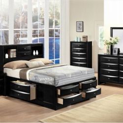 4 PC SET  1 QB+ 1 DR + 1 MR + 1 NS +  NEW IN BOX (MATTRESS AND CHEST SOLD SEPARATELY)