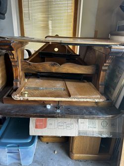 Free Solid Pine Dining Table With Leaves