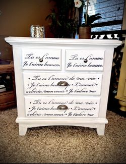 Beautifuly Refinished 4 Drawer Nightstand /Sidetable White French Cursive Stenciling