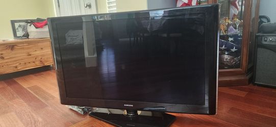 Free 46" Samsung TV