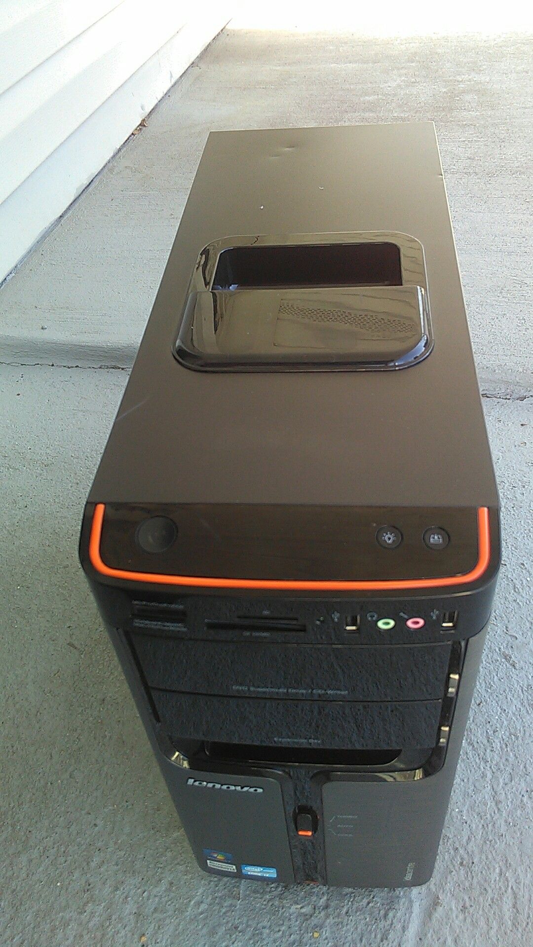 Lenovo Mid Tower PC ( Intel Core i7-2600 CPU @ 3.40 GHz ) Nice