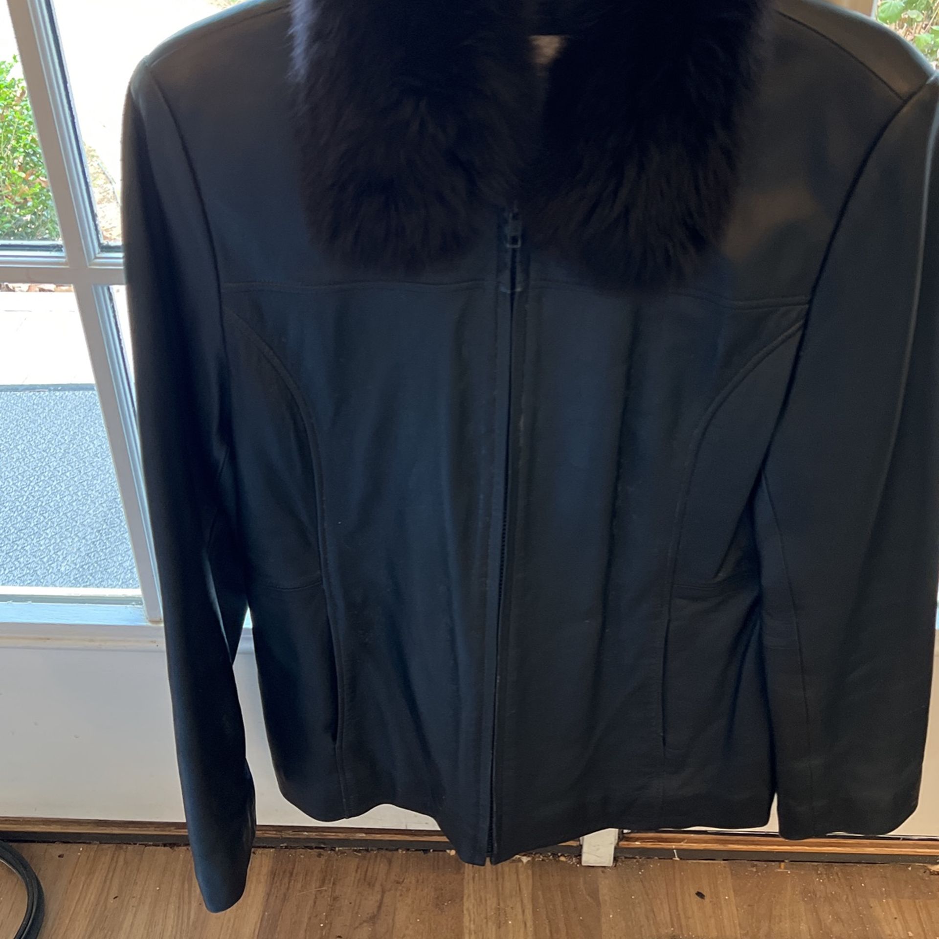 Black leather jacket With fox fur Collar