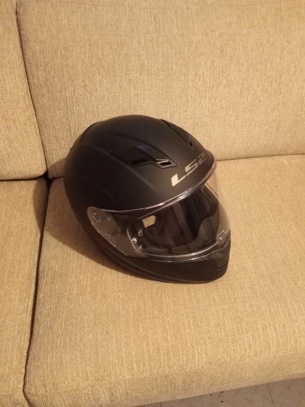 LS2 Motorcycle Helmet 