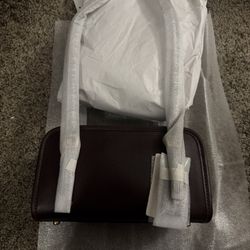 Swing Zip Coach 20 Black Currant