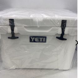 Yeti Tundra 35 White Cooler Box
