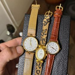 Awesome 😎  !! 3 Vintage Women's Watches for cheap !