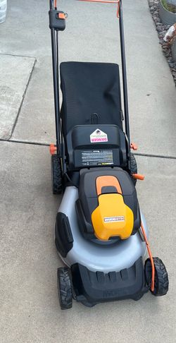 Worx lawn mower GW751