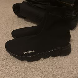 Balenciaga Sockrunners