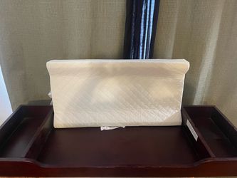 Changing table topper