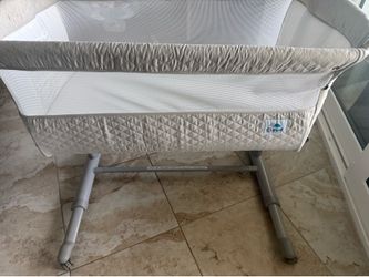 Cloud  Baby Bassinet