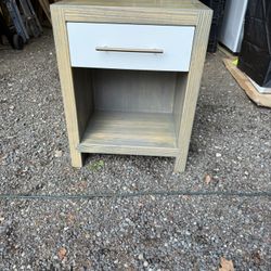 Nightstand 