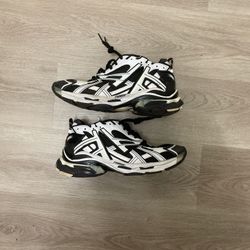 Balenciaga “Runners” Size 43