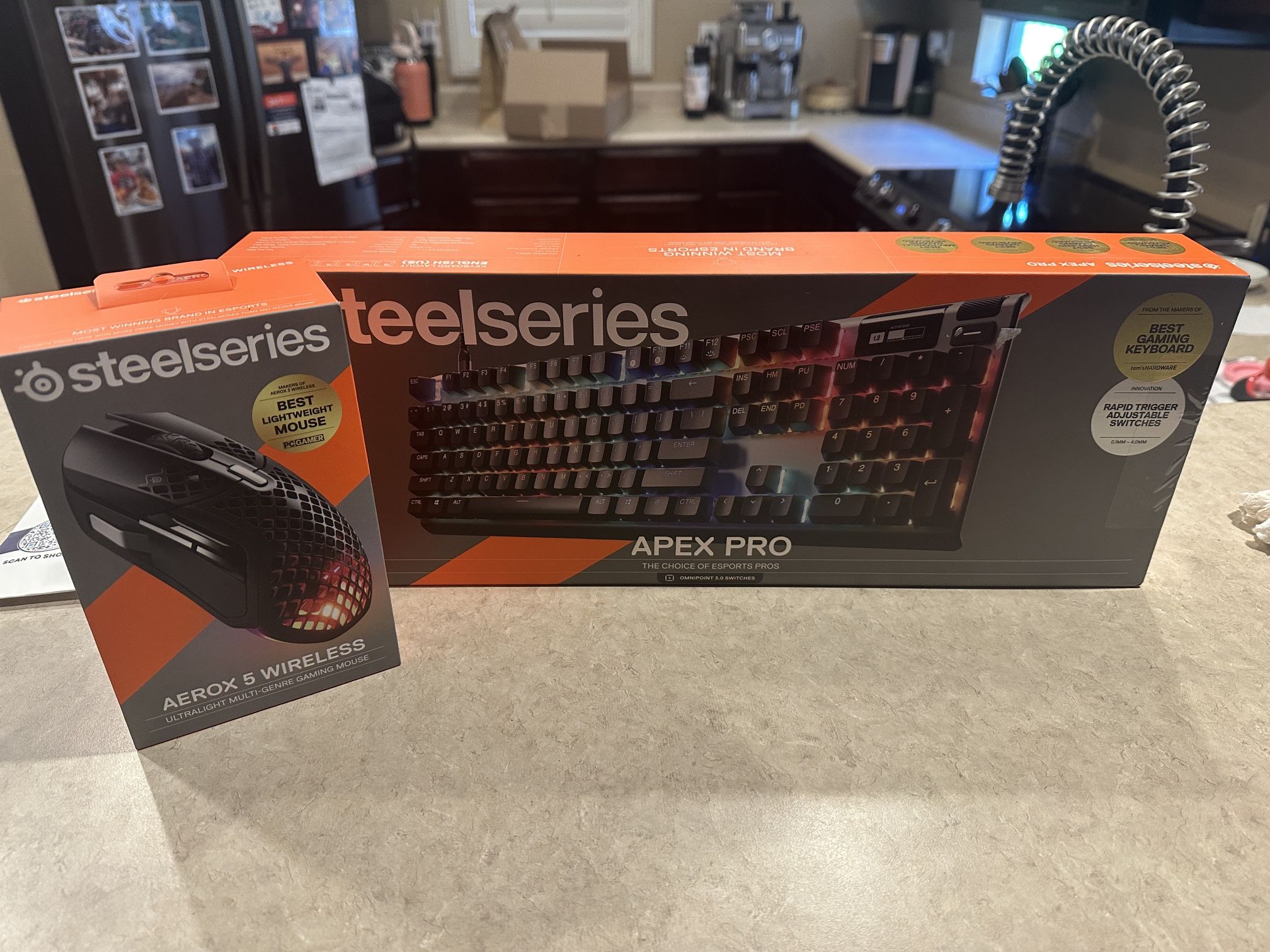 SteelSeries Keyboard And Wireless Mouse