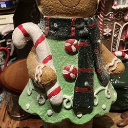 Light of gingerbread Girl