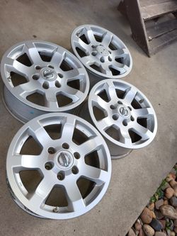 Nissan Hardbody Rims 