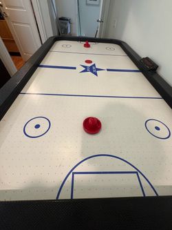 Air Hockey Table w/ Electronic Scoring: Must Pick Up ASAP