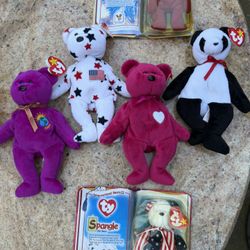 Ty Beanie Baby Bears collection. Extremely rare vintage toys.  