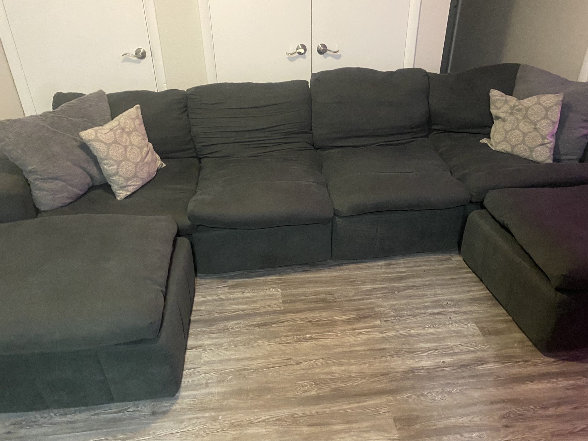 Navy Couch In Great Condition