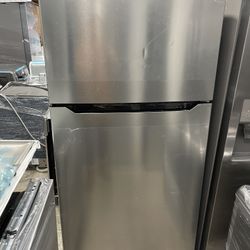 Insignia Top And Bottom In Stainless Steel New Open Box