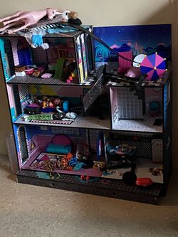 LOL Doll House 