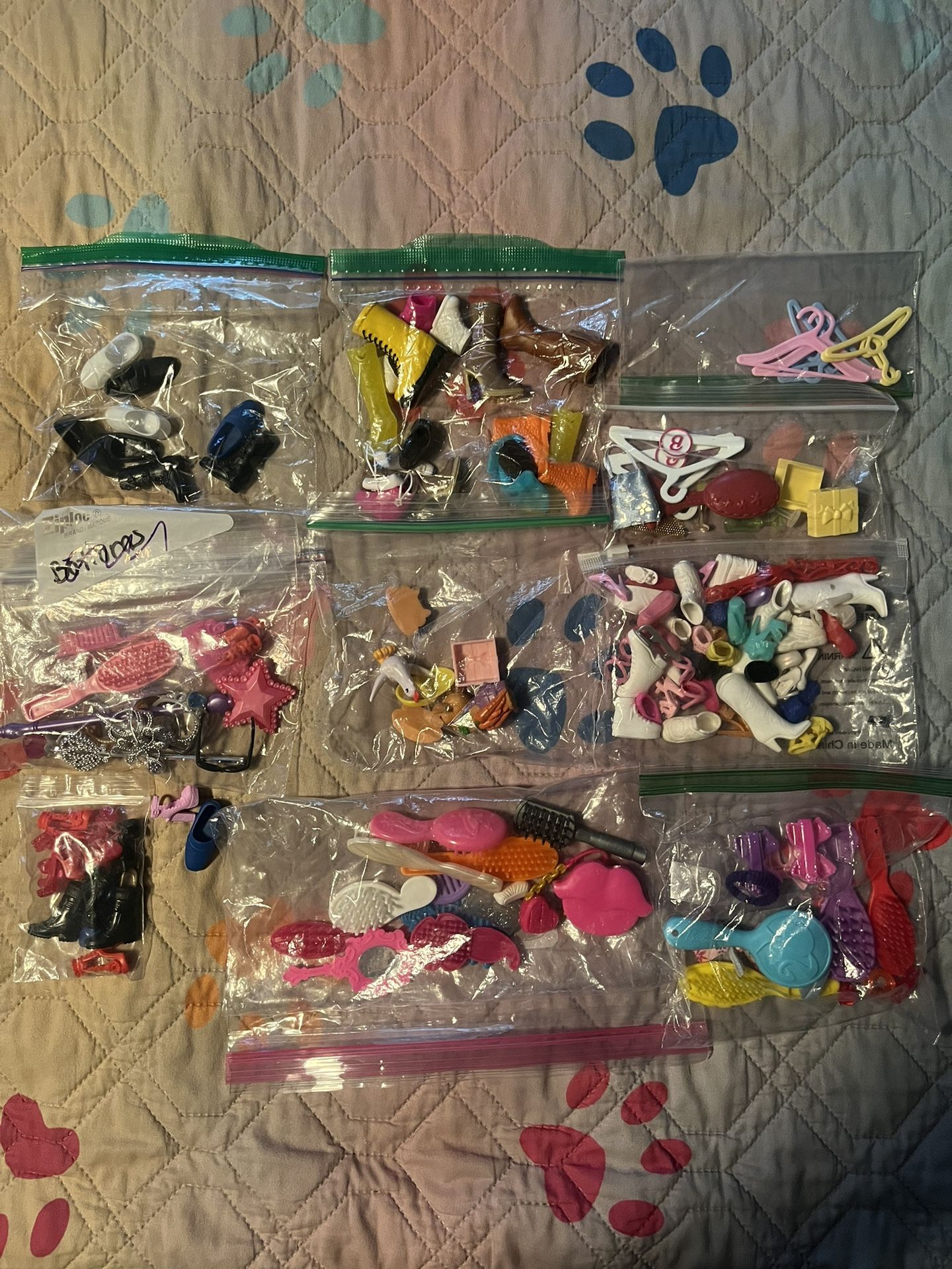 #12 Barbie Accessories