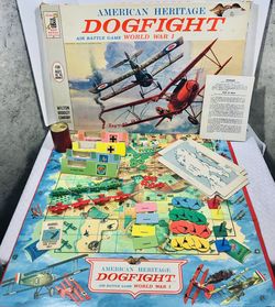 Vintage 1962 Milton-Bradley American Heritage DOGFIGHT Board Game