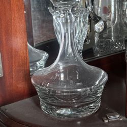 Glass decanter