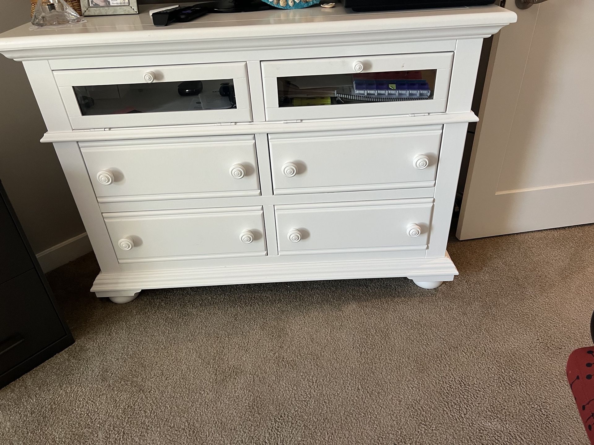 White 6 Drawer Dresser & Side Table
