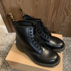 Doc Marten Boots