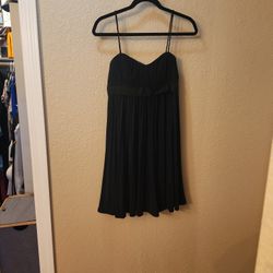 Woman Sz MED Black Flowy Dress