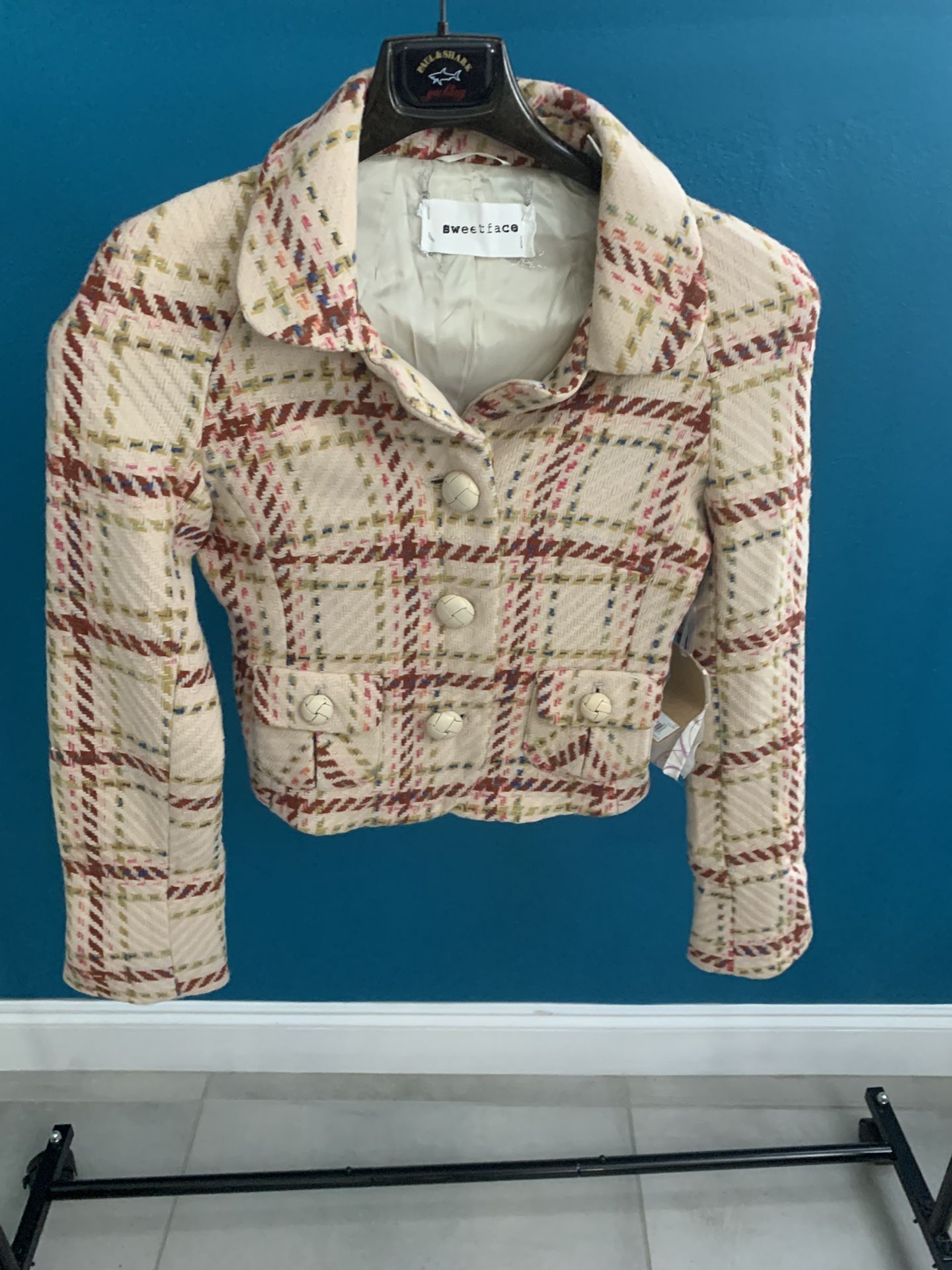 27 Pieces Brand Name Clothing Incl Versace ABS Bebe Worth Over $2k Some Brand New And Rest Lightly Used 