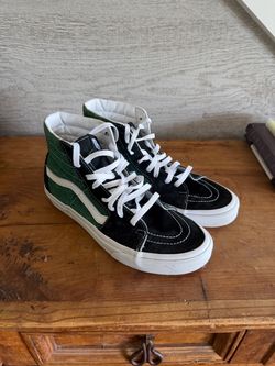 Men’s 10 Vans Sk8his