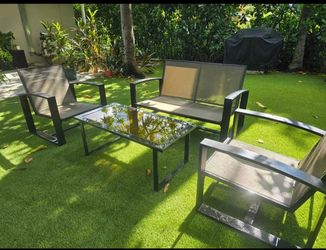 Outdoor patio set