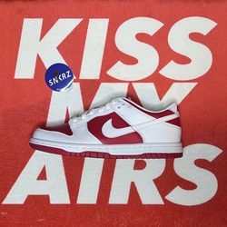 Nike Dunk Low Championship Red