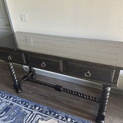 “Vintage Fremarc Designs Barley Twist Console Table – High-End Luxury Piece!