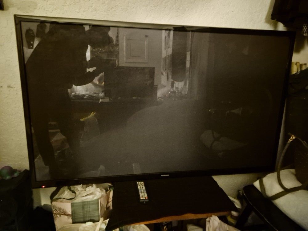 Sixty five inch samsung t v this one