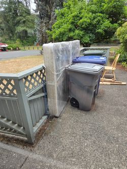 Free queen box springs PPU