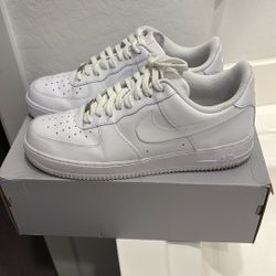 Nike Air Force 1
