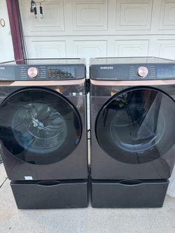 Samsung Bespoke Extra Large Capacity Washer and Dryer Electric Set