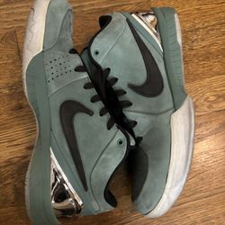 Sz 11 Sneakers Jordan New Balance Nike 