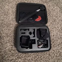 GoPro 7 Silver Waterproof With Accessories 