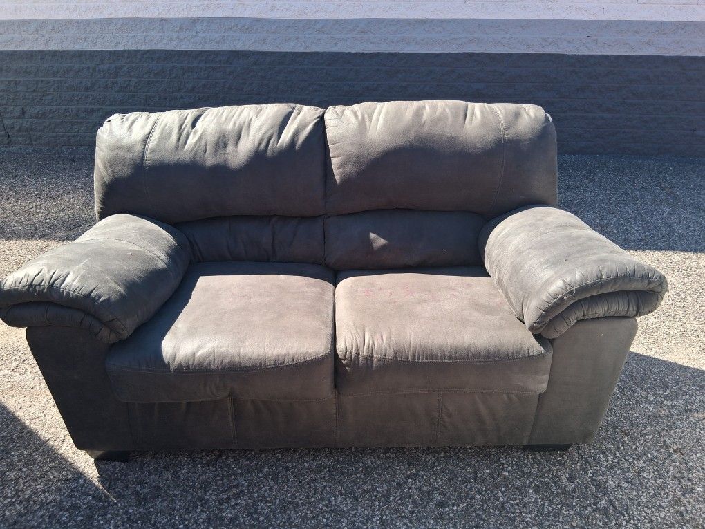 Loveseat