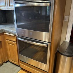 GE Double Oven - Gas