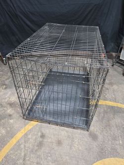 “42” Folding Wire Dog Crate – Double Door with Tray”
