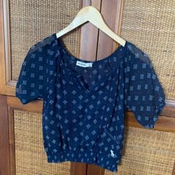 Abercrombie Kids Girls Small Blue printed TOP BLOUSE.