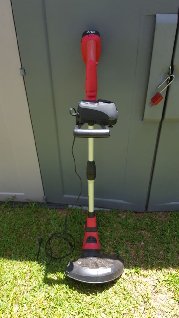 Craftsman electric trimmer with battery and charger